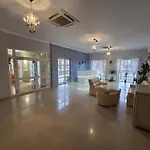 فندق Sarai فروتسواف