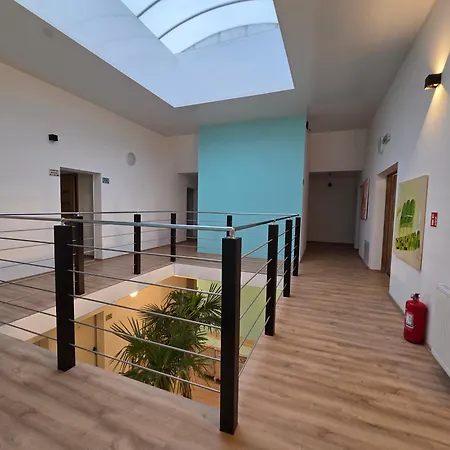 Sarai Ξενοδοχείο